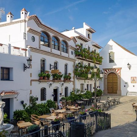Posada La Plaza Canillas de Albaida Exteriör bild