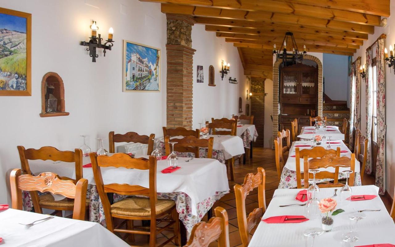 Posada La Plaza Canillas de Albaida Exteriör bild
