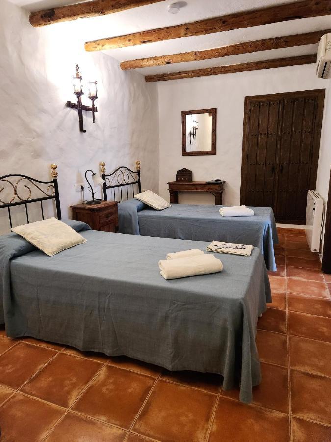 Posada La Plaza Canillas de Albaida Exteriör bild
